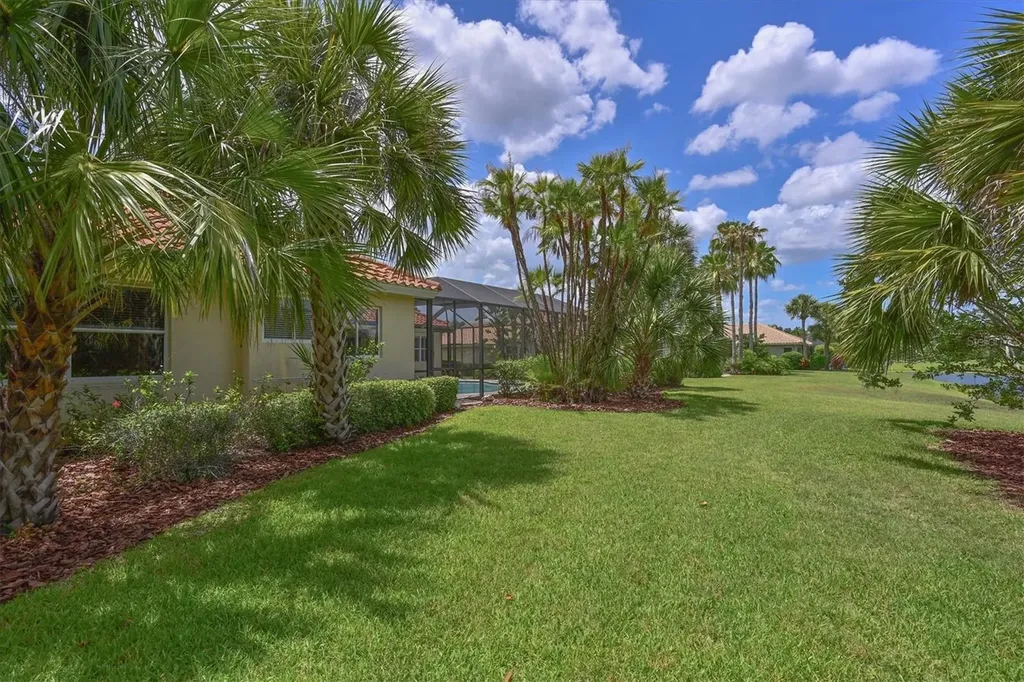 10622 Conch Shell Terrace Bradenton FL 34212