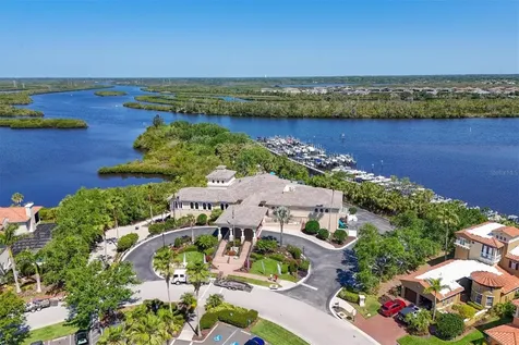 10622 Conch Shell Terrace Bradenton FL 34212