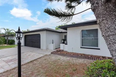 10951 Peppertree Lane Port Richey FL 34668