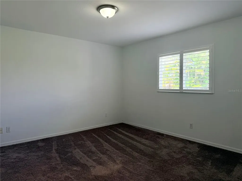 2136 SE 1st Avenue Cape Coral FL 33990
