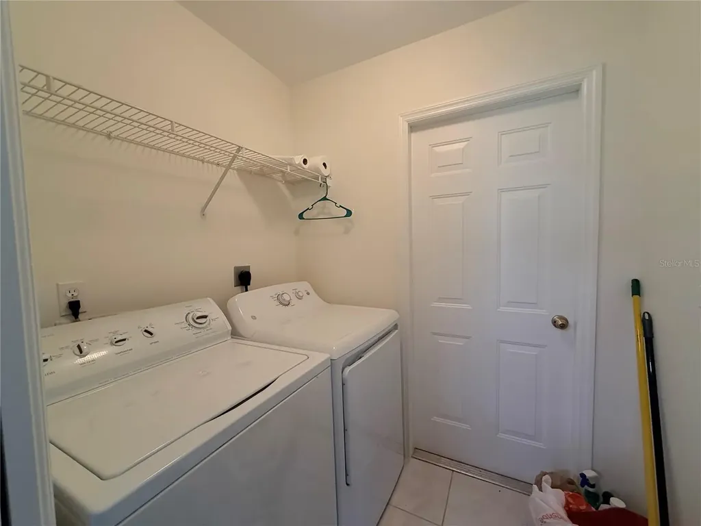 2136 SE 1st Avenue Cape Coral FL 33990