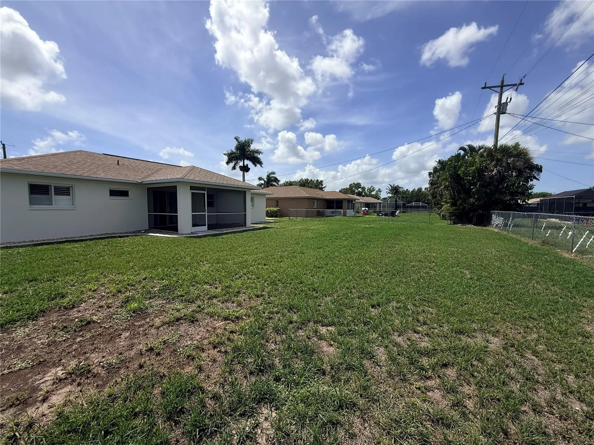 2136 SE 1st Avenue Cape Coral FL 33990