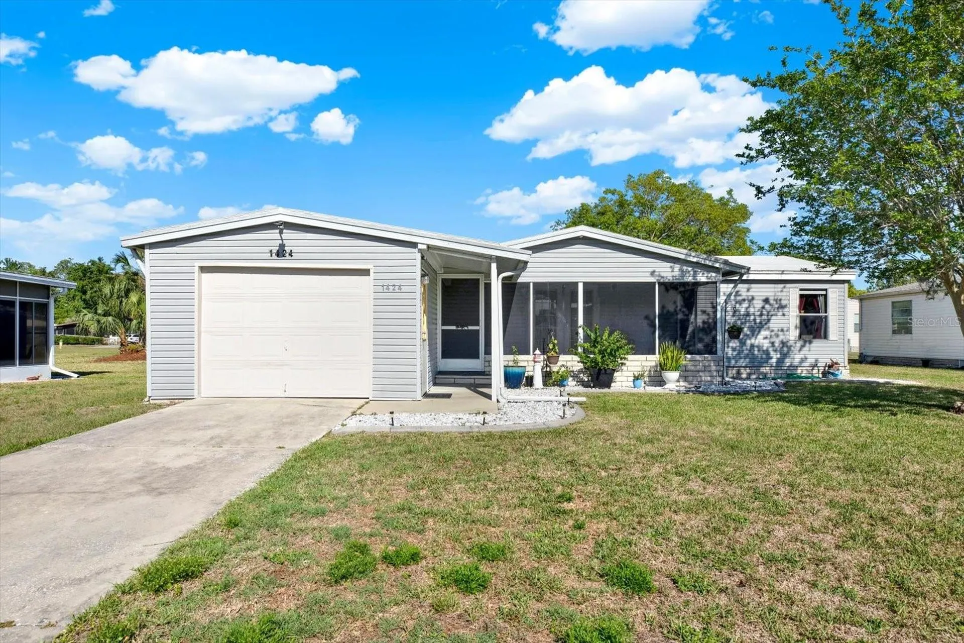 1424 Cross Bow Lane Spring Hill FL 34607