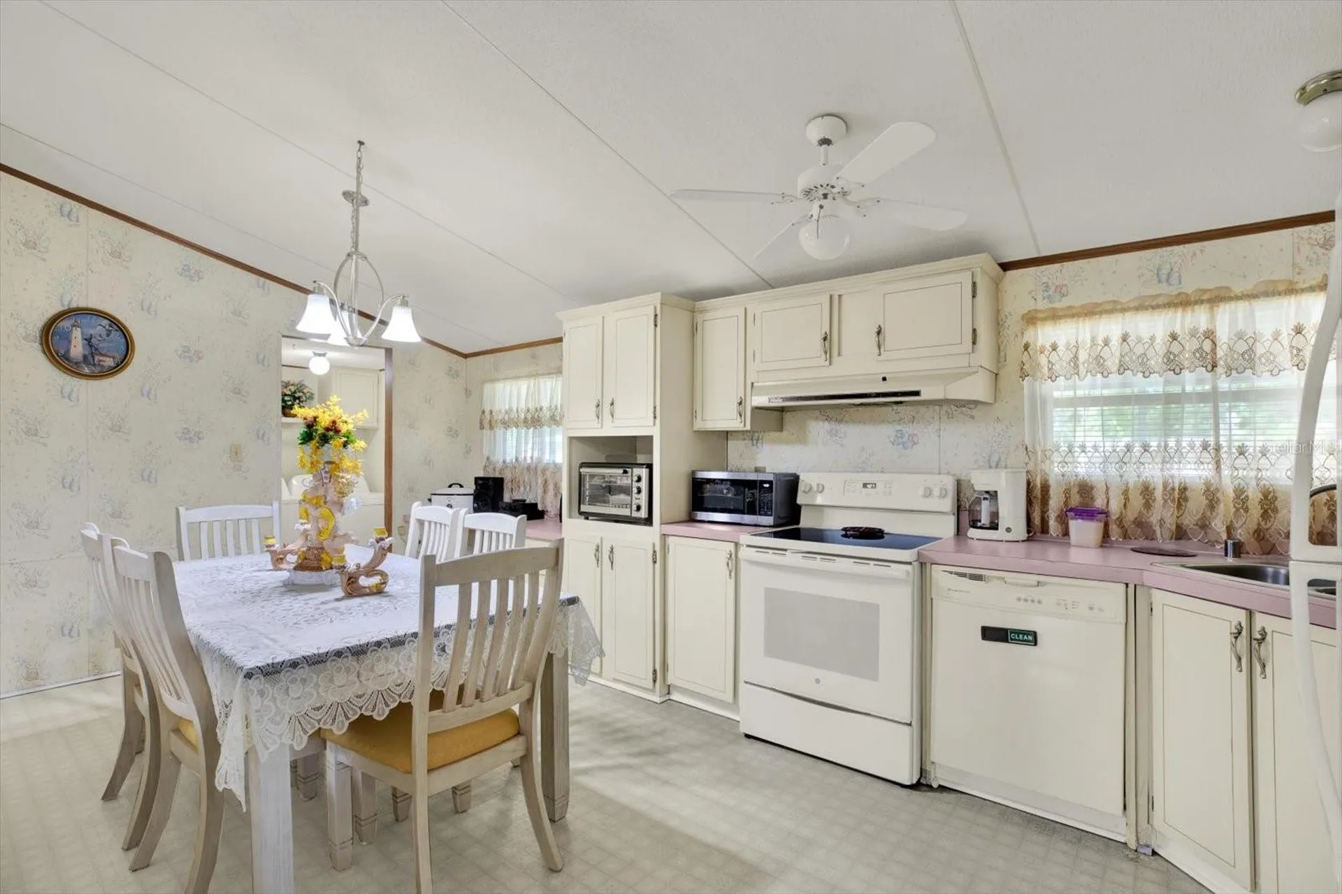1424 Cross Bow Lane Spring Hill FL 34607