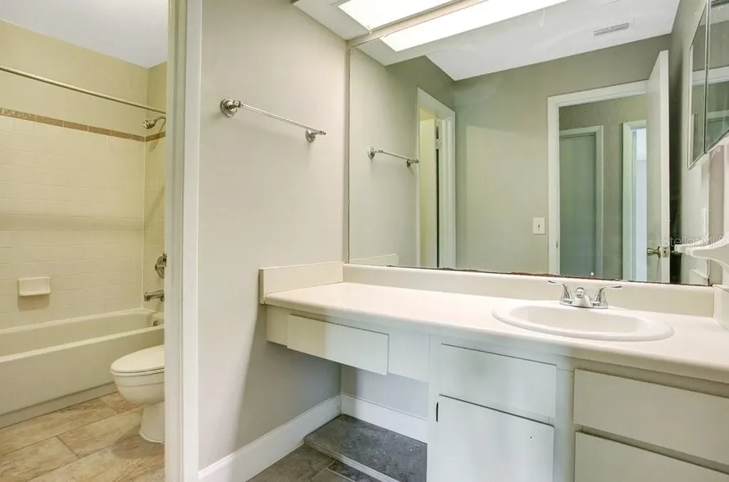 1346 Stearman Court Orlando FL 32825