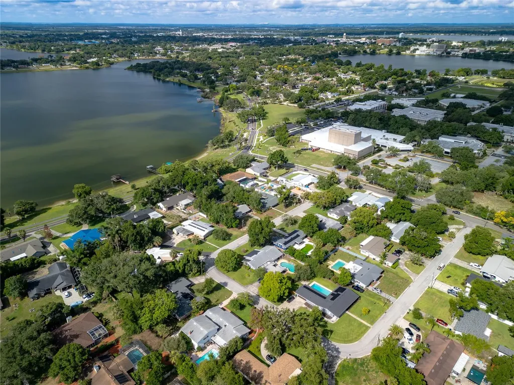 6 Golfview Circle NE Winter Haven FL 33881