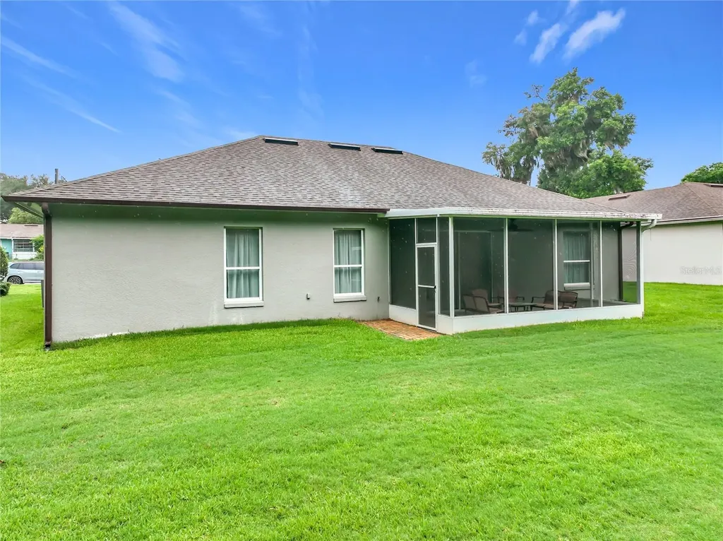 300 E Geneva Street Ocoee FL 34761