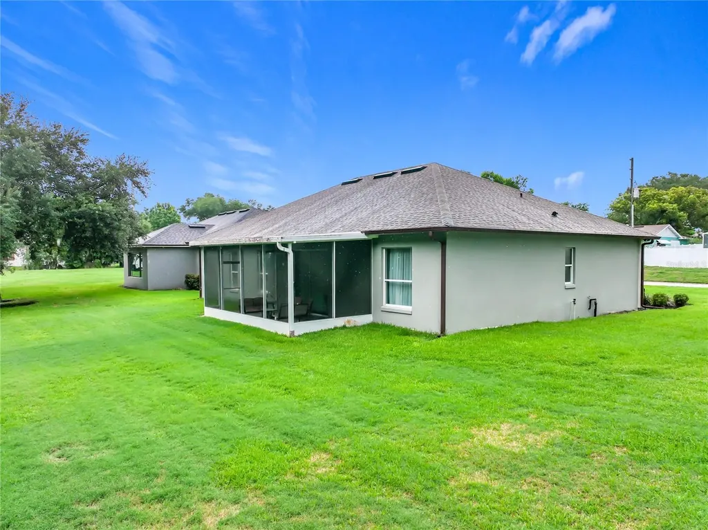 300 E Geneva Street Ocoee FL 34761