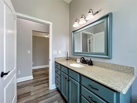 300 E Geneva Street Ocoee FL 34761