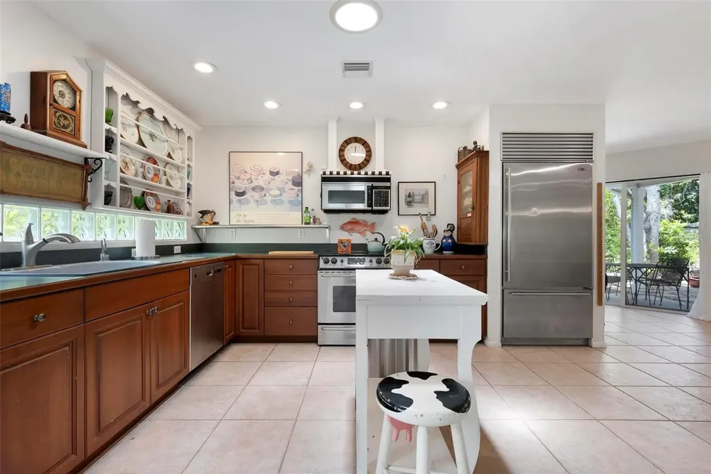 417 Baycrest Drive Venice FL 34285