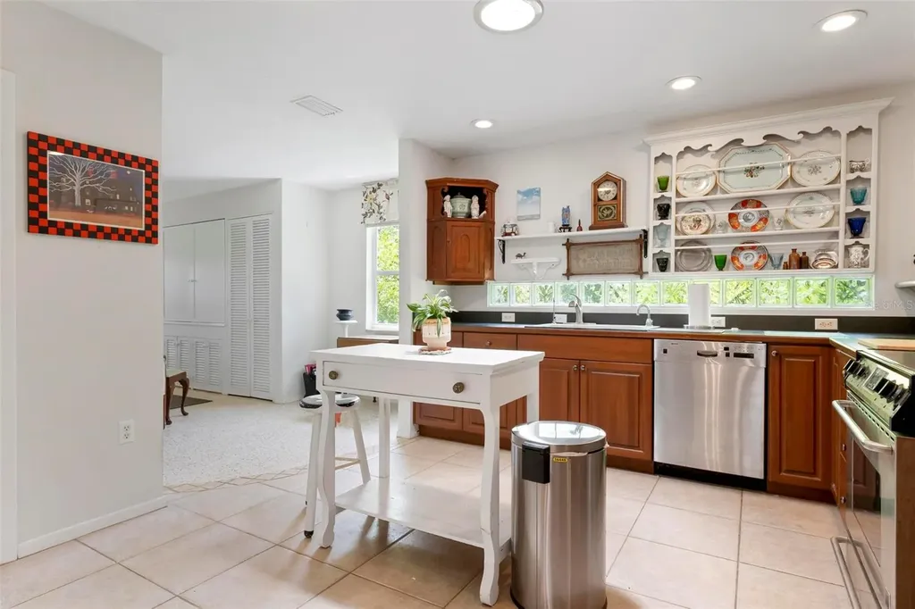 417 Baycrest Drive Venice FL 34285