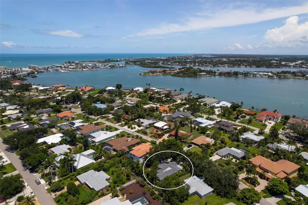 417 Baycrest Drive Venice FL 34285