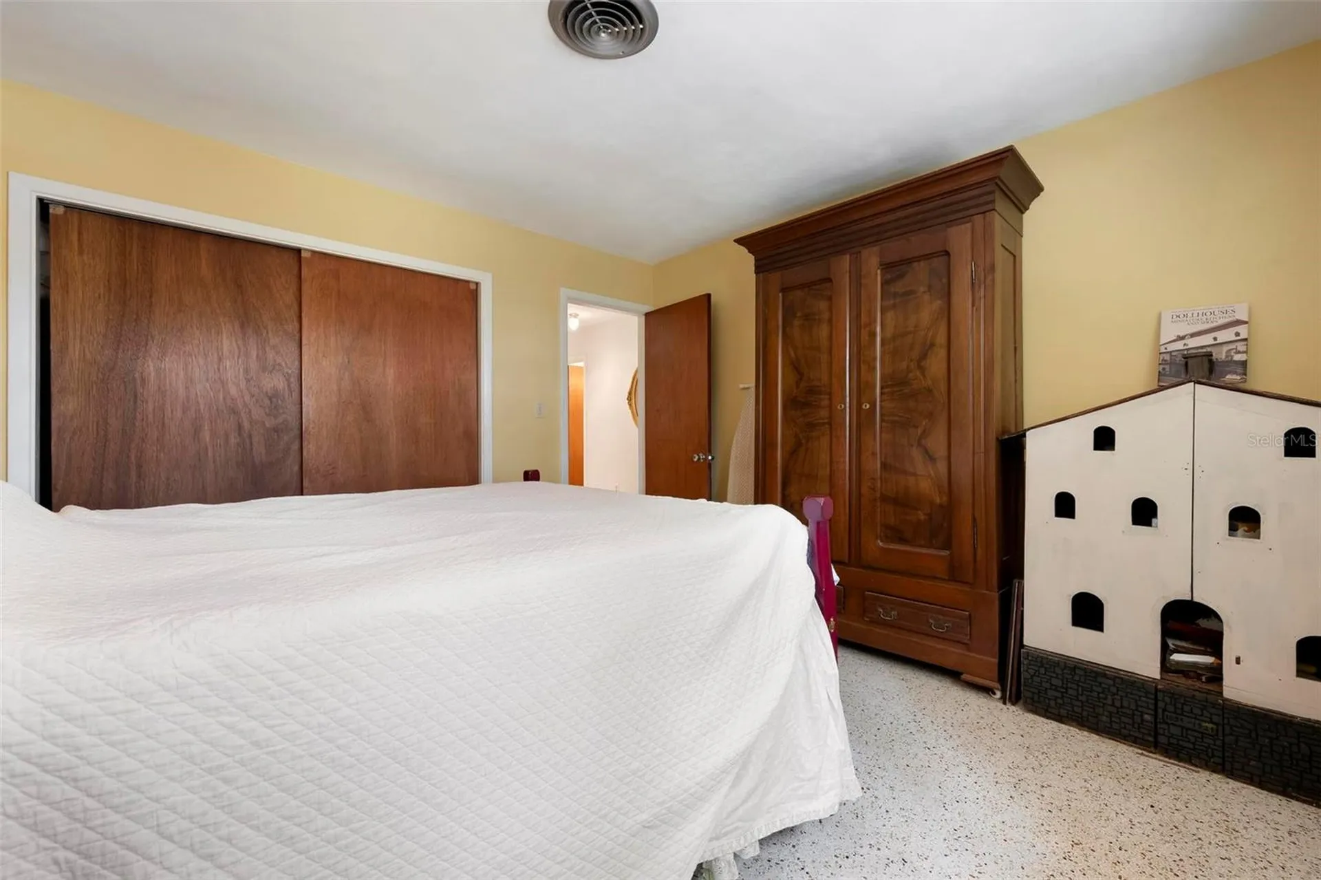417 Baycrest Drive Venice FL 34285