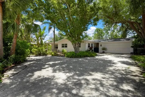 417 Baycrest Drive Venice FL 34285