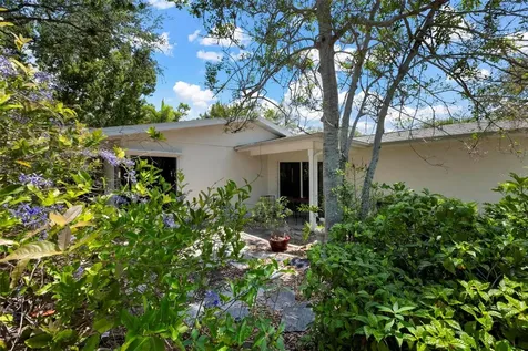 417 Baycrest Drive Venice FL 34285