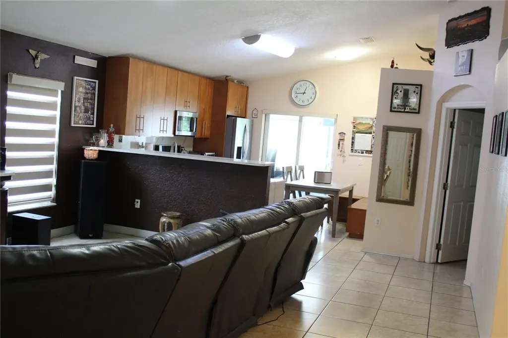 2745 Palm Isle Way Orlando FL 32829