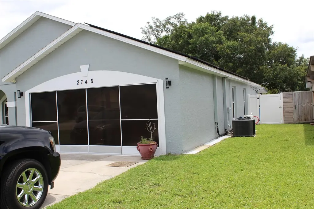 2745 Palm Isle Way Orlando FL 32829
