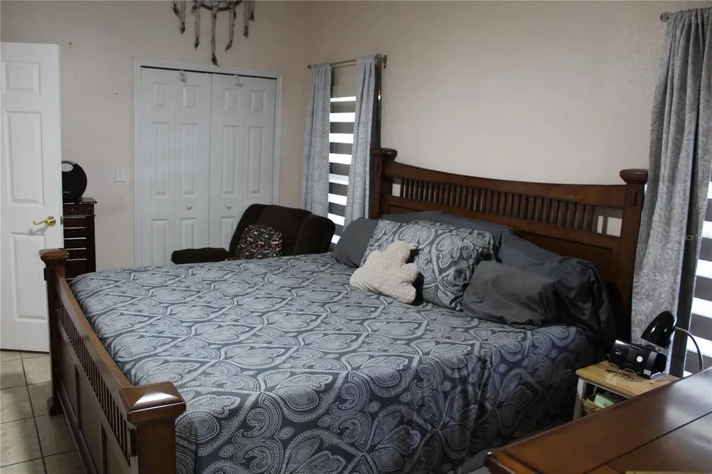 2745 Palm Isle Way Orlando FL 32829