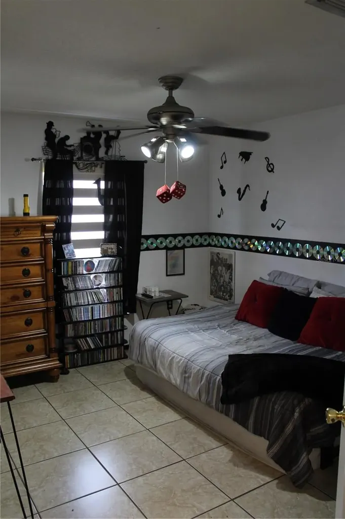 2745 Palm Isle Way Orlando FL 32829