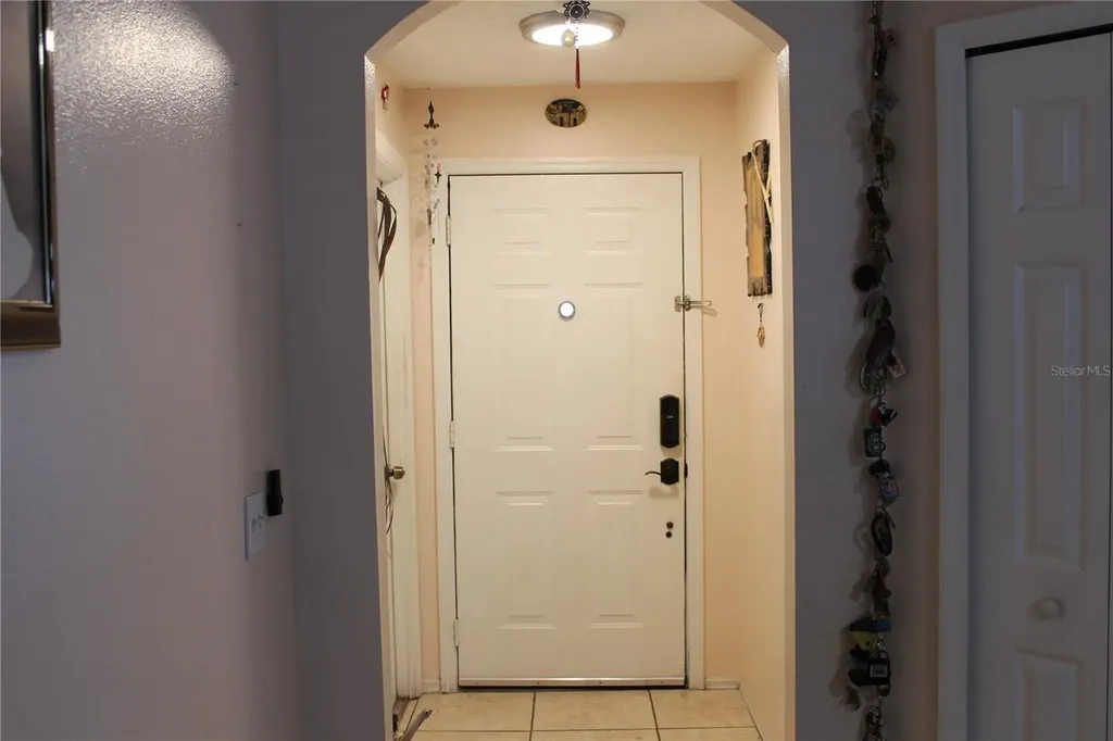 2745 Palm Isle Way Orlando FL 32829
