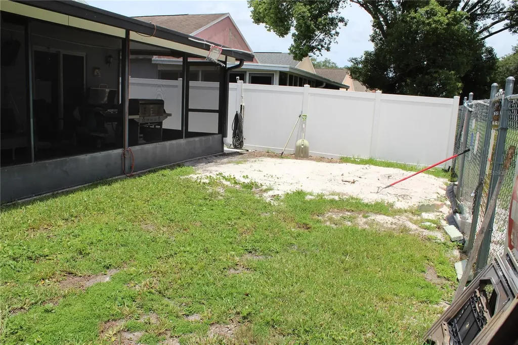 2745 Palm Isle Way Orlando FL 32829