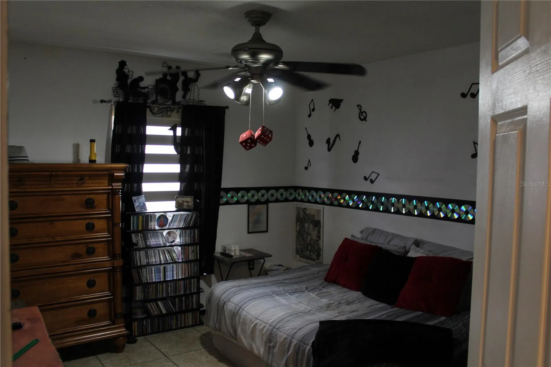 2745 Palm Isle Way Orlando FL 32829