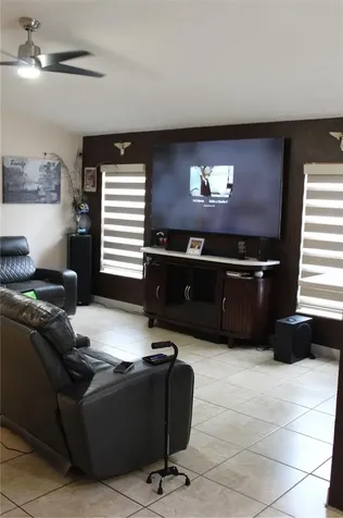 2745 Palm Isle Way Orlando FL 32829