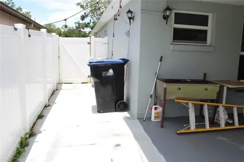 2745 Palm Isle Way Orlando FL 32829