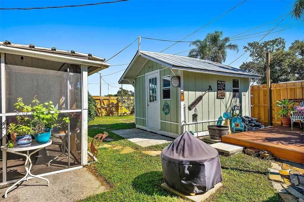 11296 90th Avenue Seminole FL 33772