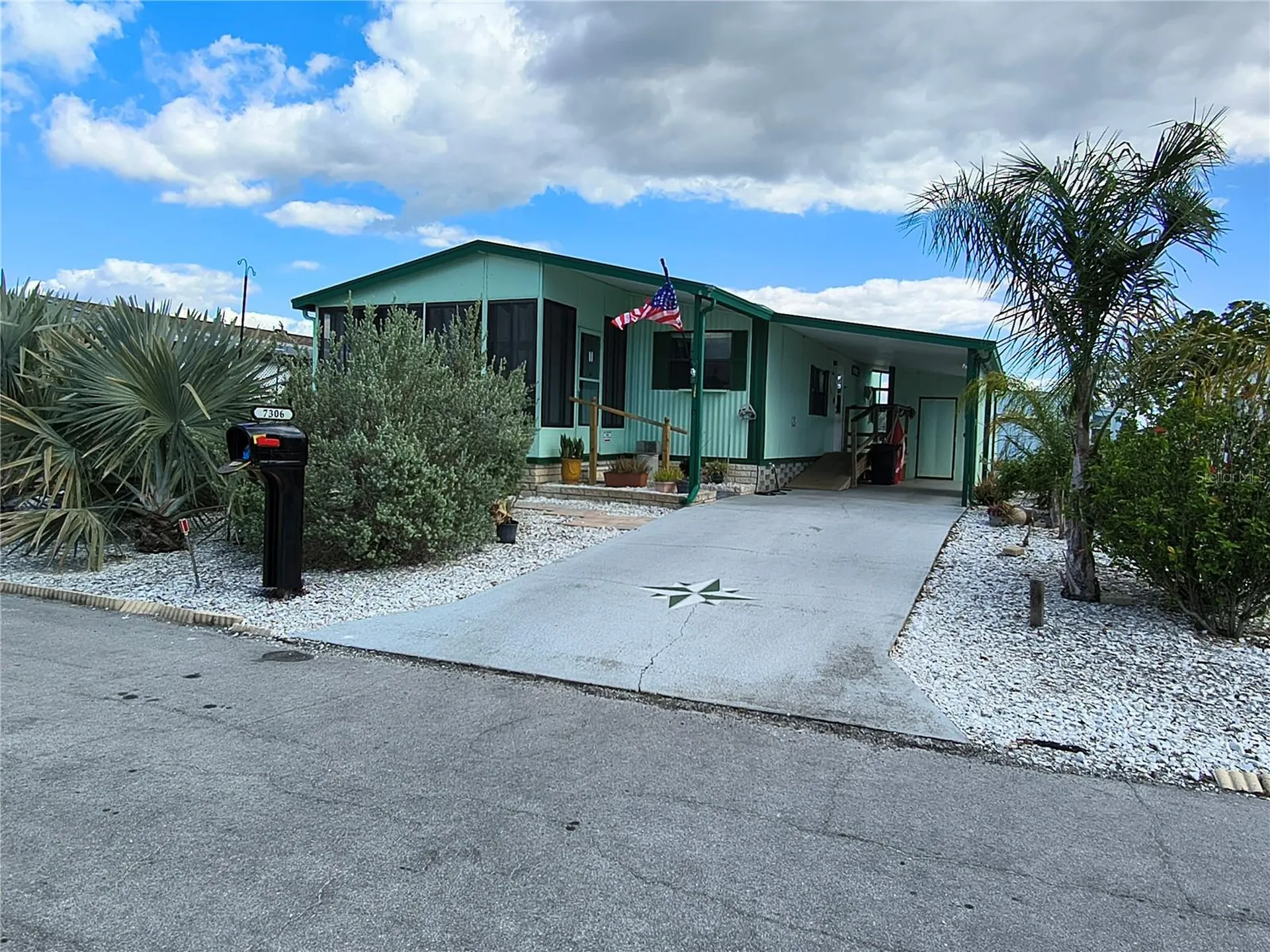 7306 Grand Pine Drive Hudson FL 34667