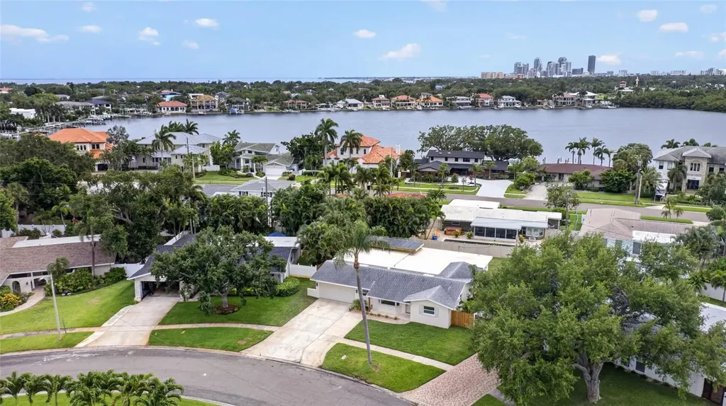 1563 Eden Isle Boulevard NE St Petersburg FL 33704