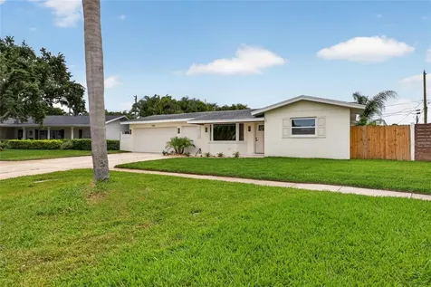 1563 Eden Isle Boulevard NE St Petersburg FL 33704