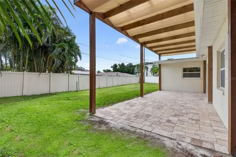 1563 Eden Isle Boulevard NE St Petersburg FL 33704