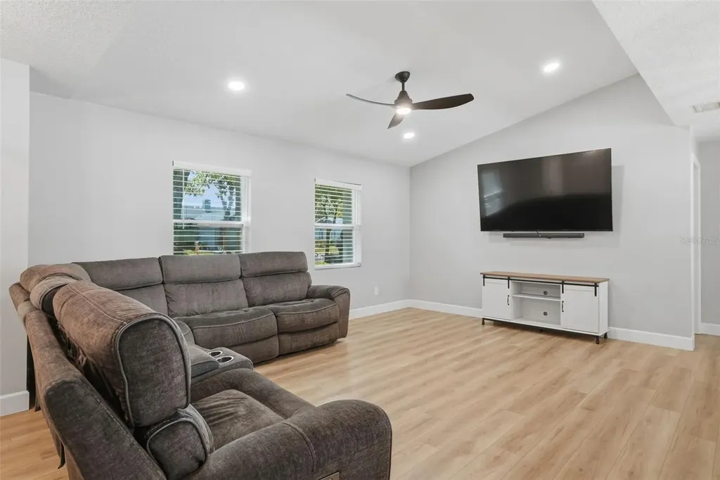 1511 Gladiolas Drive Winter Park FL 32792