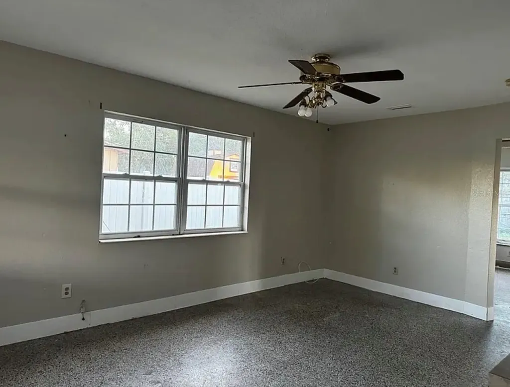 6872 80th Avenue N Pinellas Park FL 33781