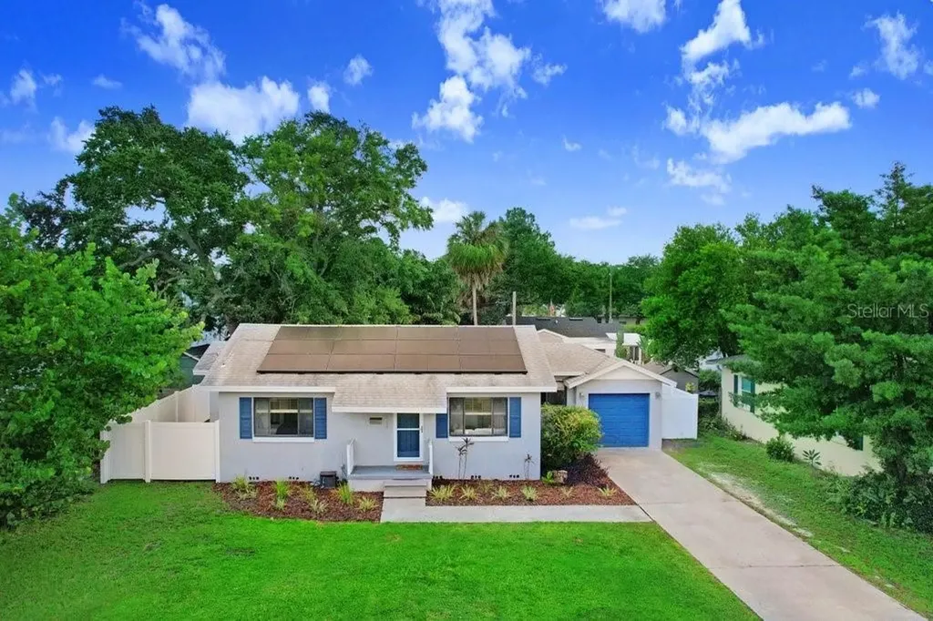 4415 W Bay Villa Avenue Tampa FL 33611