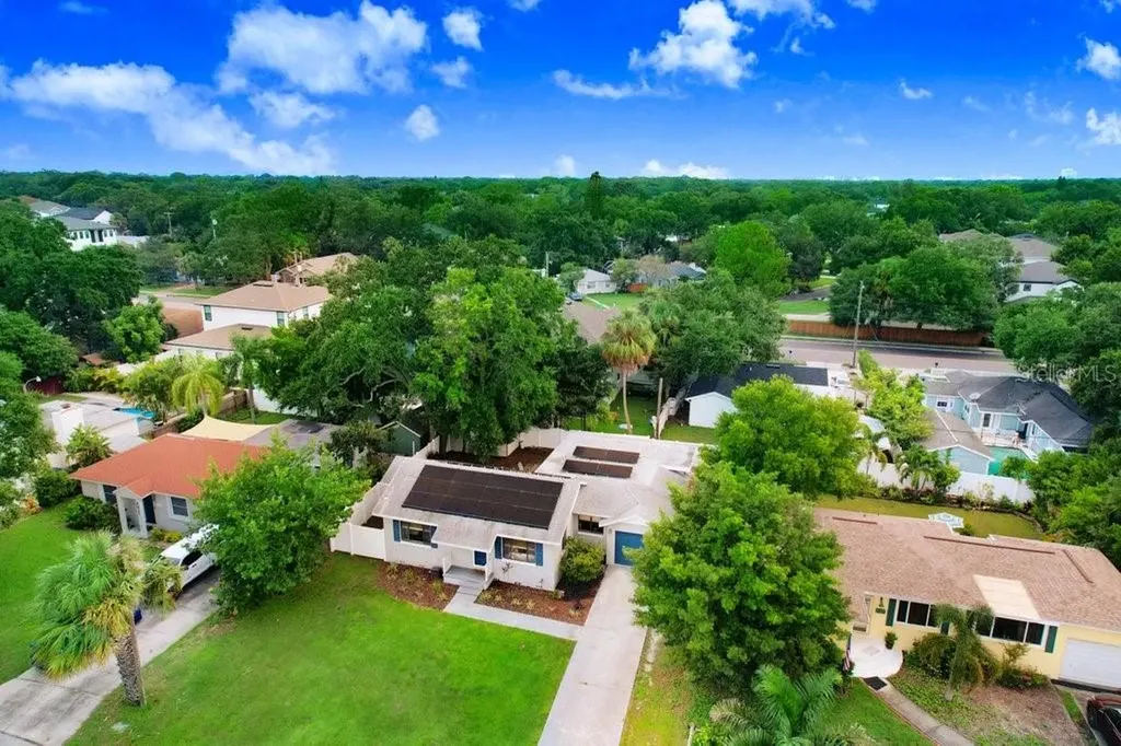 4415 W Bay Villa Avenue Tampa FL 33611