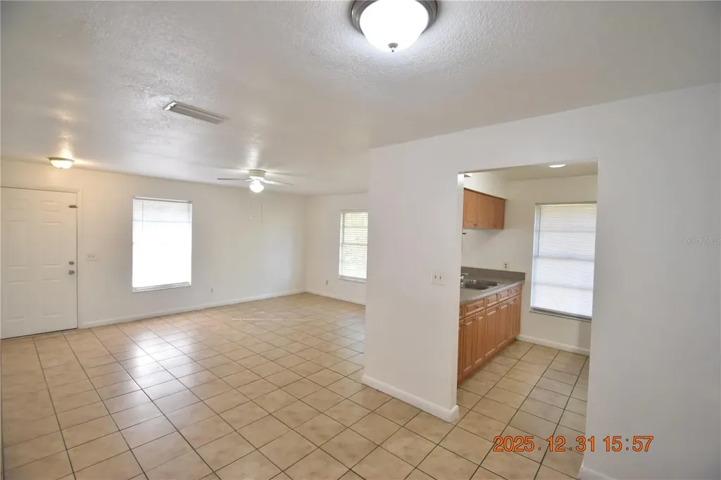 6618 N Church Avenue Tampa FL 33614