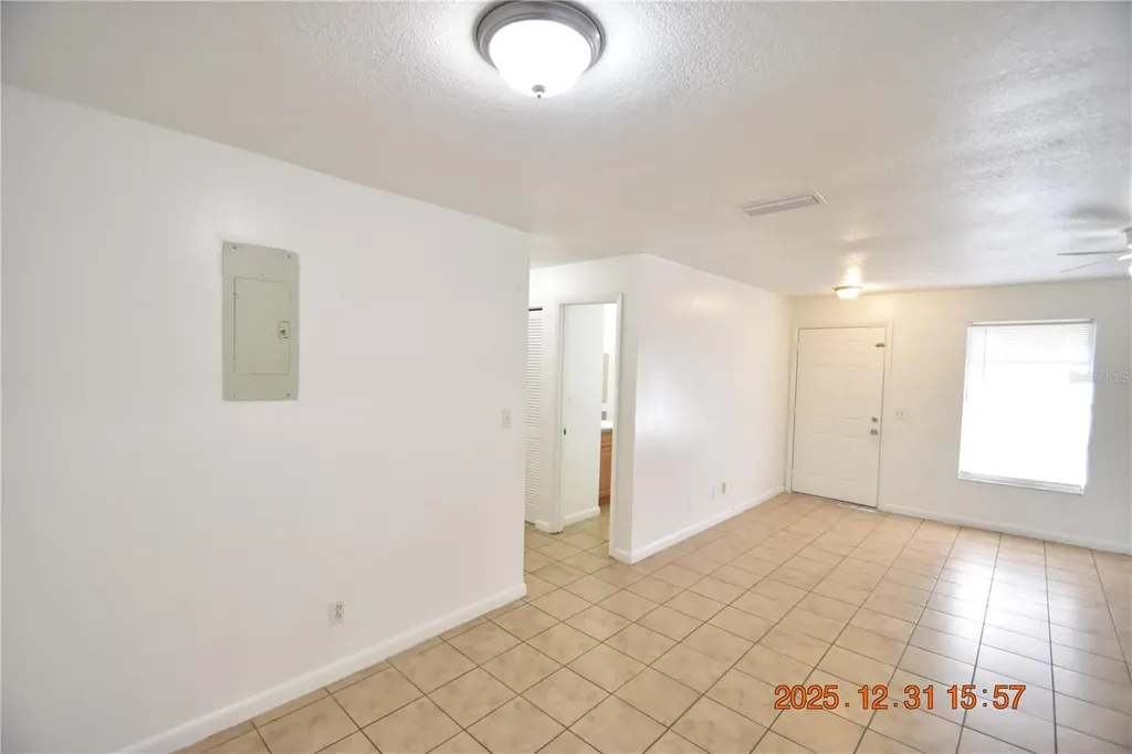 6618 N Church Avenue Tampa FL 33614