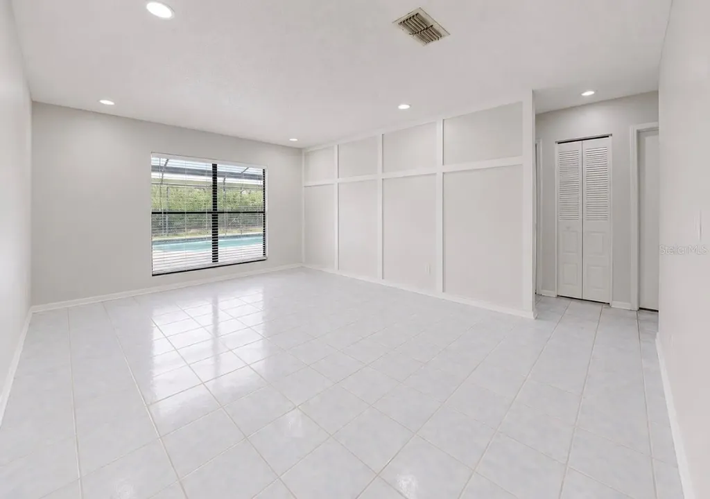 1431 Peachfield Drive Valrico FL 33596