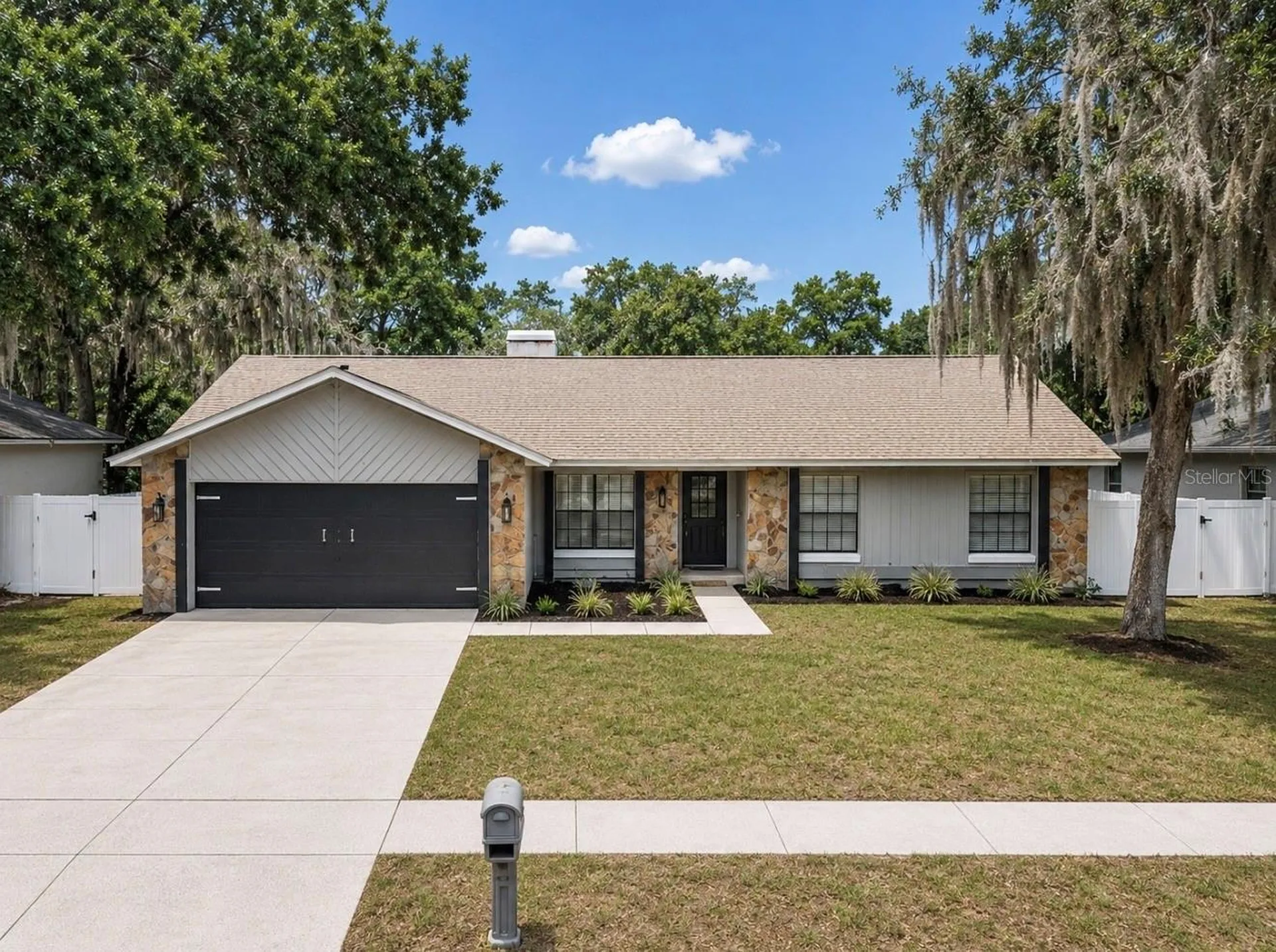 1431 Peachfield Drive Valrico FL 33596