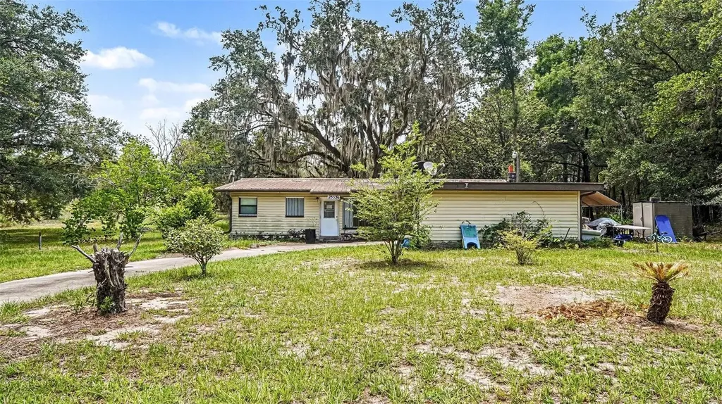 23524 SW Tamarix Court Dunnellon FL 34431