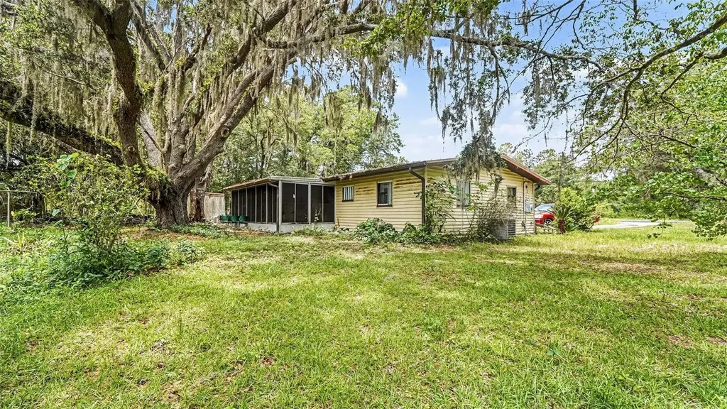 23524 SW Tamarix Court Dunnellon FL 34431