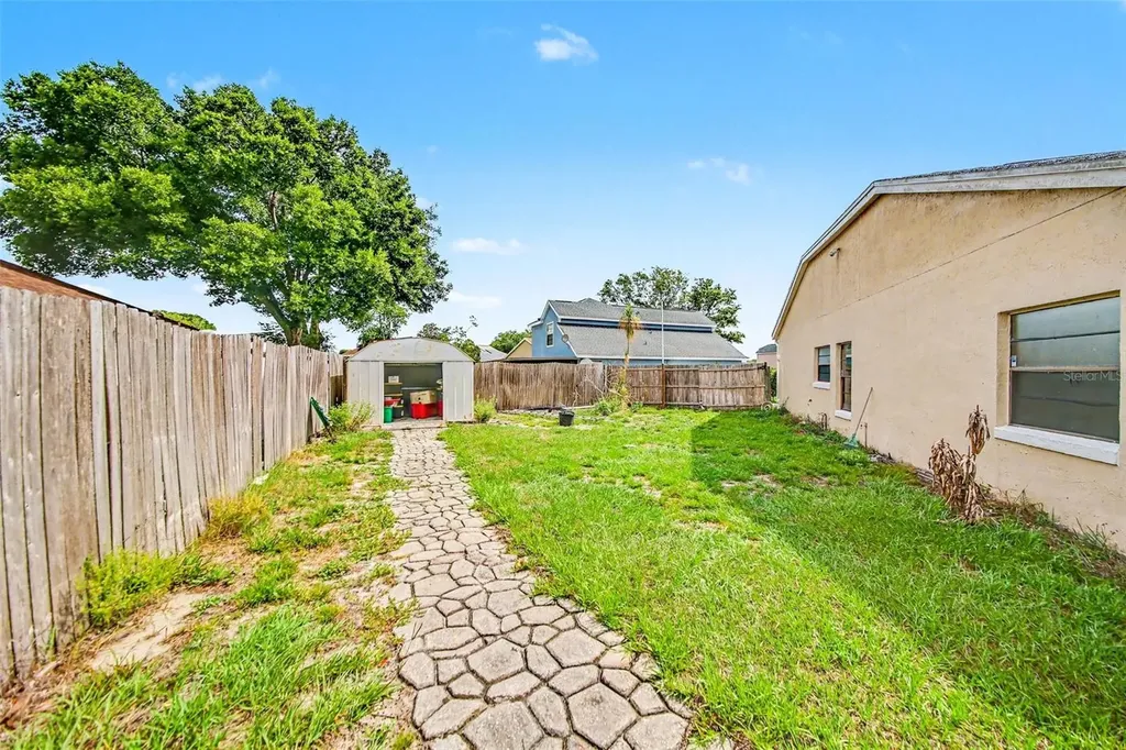 2058 Sue Ellen Court Apopka FL 32703