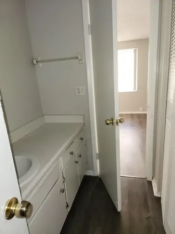 5507 Pokeweed Court Tampa FL 33617
