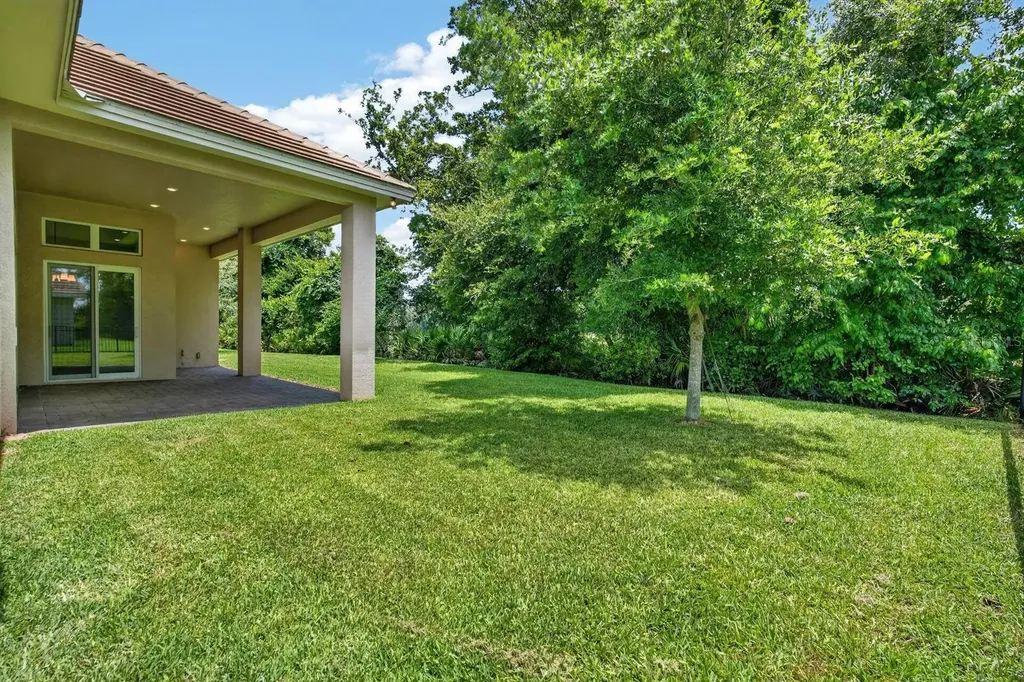 46 New Leatherwood Drive Palm Coast FL 32137