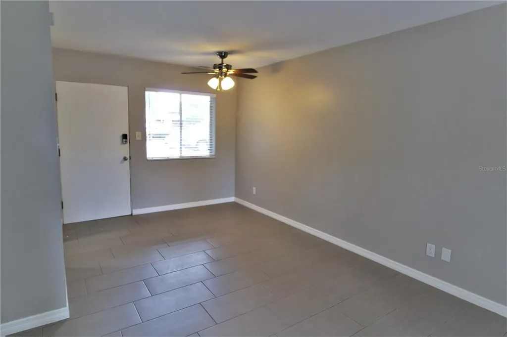 3001 Bee Ridge Road Sarasota FL 34239