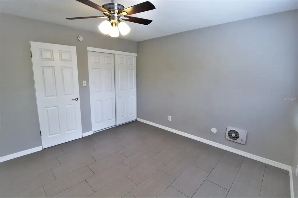 3001 Bee Ridge Road Sarasota FL 34239