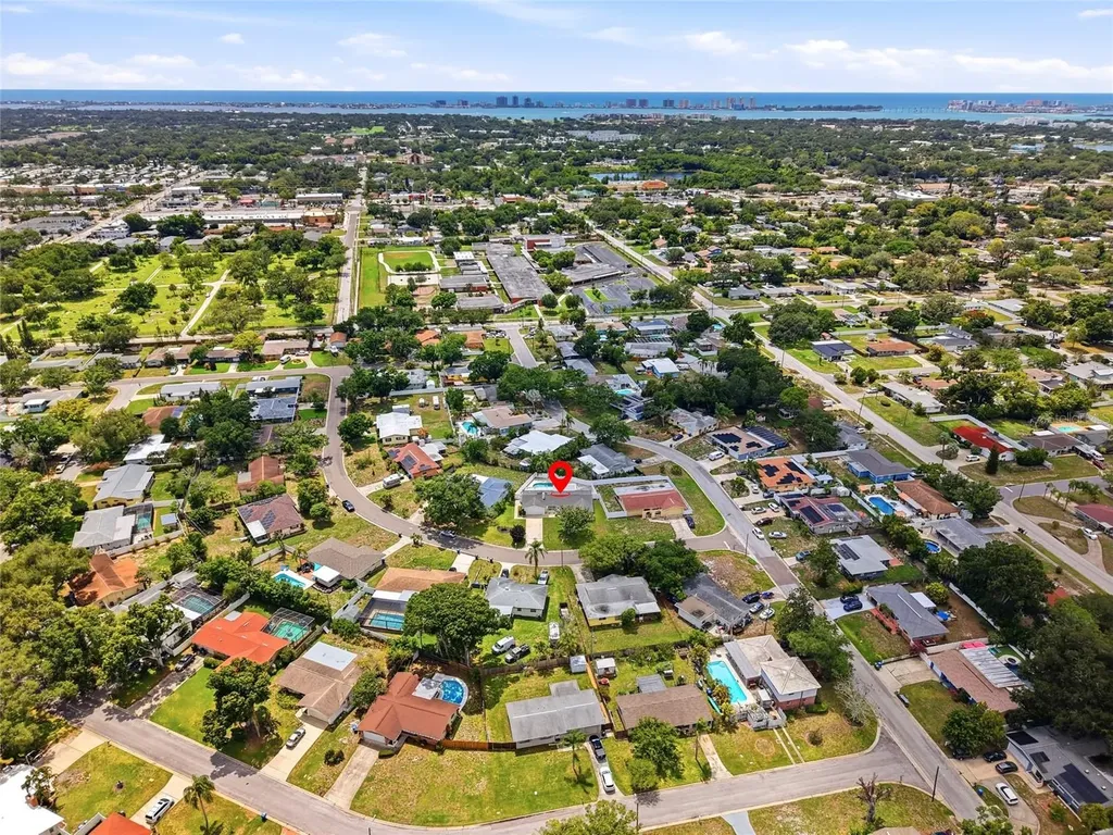 1348 Buckingham Drive Clearwater FL 33756