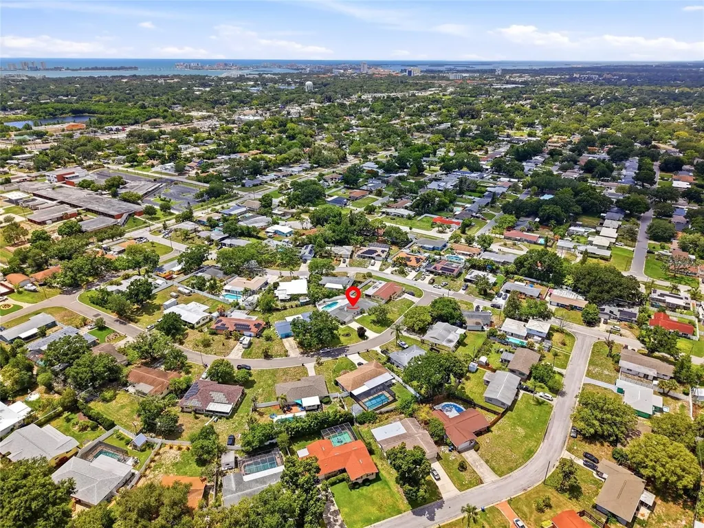 1348 Buckingham Drive Clearwater FL 33756